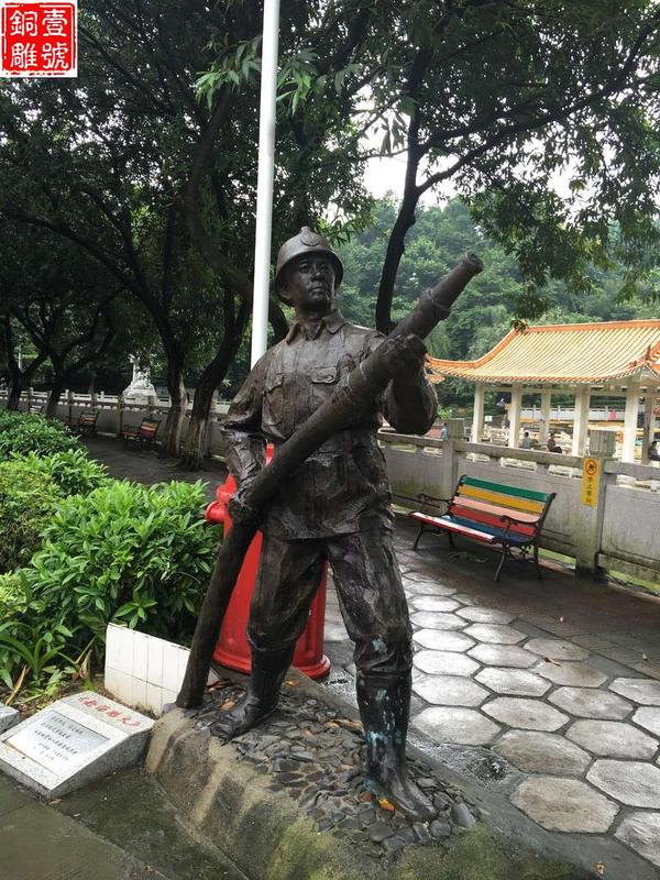 消防员景观雕塑 消防员景观雕塑