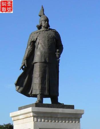 爱新觉罗皇太极铜像