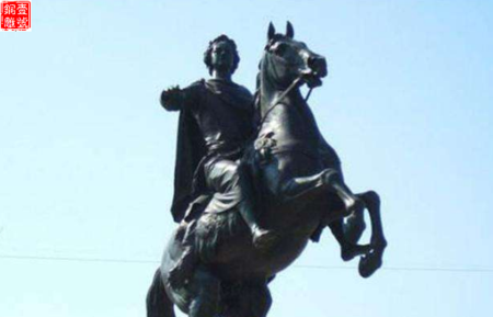 西班牙名人铜像