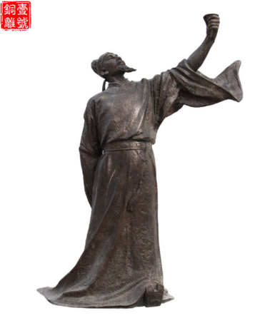 新疆李白的铜像